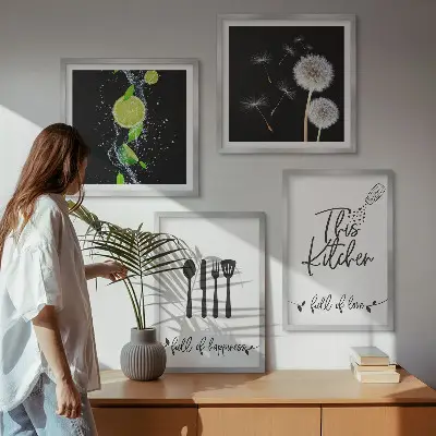 Galería de pared con inscripciones de cocina, dientes de león y limas
