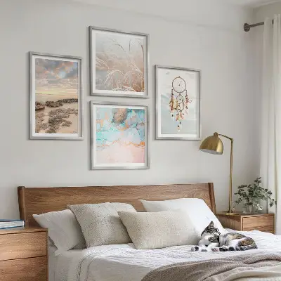 Set de cuadros modernos para salón diseño de mar de nubes y atrapasueños sobre hierba