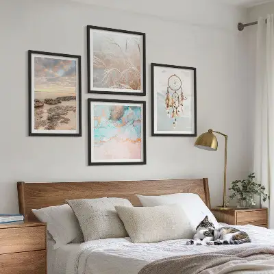 Set de cuadros modernos para salón diseño de mar de nubes y atrapasueños sobre hierba