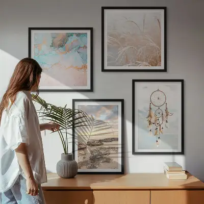 Set de cuadros modernos para salón diseño de mar de nubes y atrapasueños sobre hierba