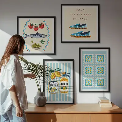 Galería de pared con patrones de frutas y cultura italiana