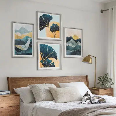 Galería de pared con diseño de montañas abstractas estéticas