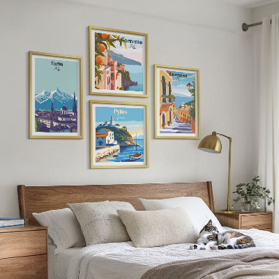 Galería de pared Ilustraciones coloridas de ciudades retro