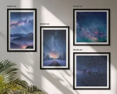 Set de cuadros modernos para salón con diseño de cielo nocturno con montañas nevadas y espacio