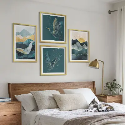 Set de cuadros modernos para salón diseño abstracto de montañas y grúas