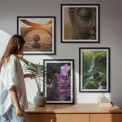 Galería de pared Flores en el agua de la cascada de Buda