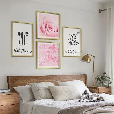 Set de 4 cuadros decorativos con diseño de delicadas rosas para cocina