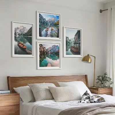 Set de cuadros modernos para salón con paisajes de lago, montañas, barcos y cabaña
