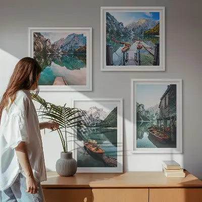 Set de cuadros modernos para salón con paisajes de lago, montañas, barcos y cabaña