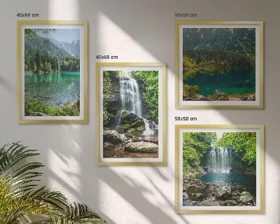 Set de 4 cuadros para salón diseño de cascadas en un entorno verde