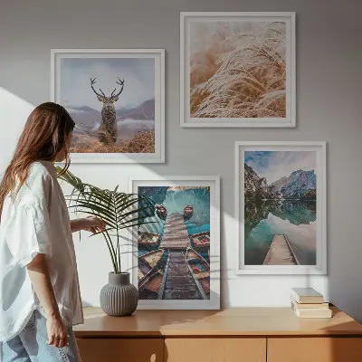 Set de 4 cuadros para salón con paisajes de lago, barcos, ciervos y montañas