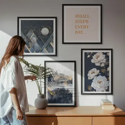 Set de 4 cuadros para salón con diseño de inspiración abstracta de montañas y flores