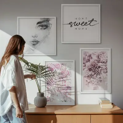 Set de cuadros modernos para salón diseño de retrato de una mujer con peonías