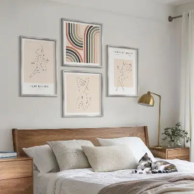 Set de 4 cuadros de siluetas femeninas para decoración de salón