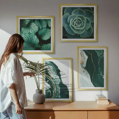 Galería de pared con patrones abstractos de hojas suculentas