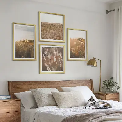 Set de 4 cuadros para salón motivo de praderas de verano con flores y puesta de sol