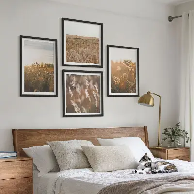 Set de 4 cuadros para salón motivo de praderas de verano con flores y puesta de sol