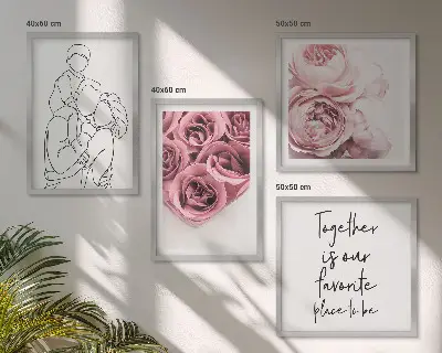 Set de 4 cuadros para salón con diseño de ramos de rosas dibujados a mano
