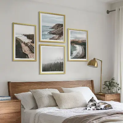 Galería de pared con vistas de acantilados y paisajes de playa