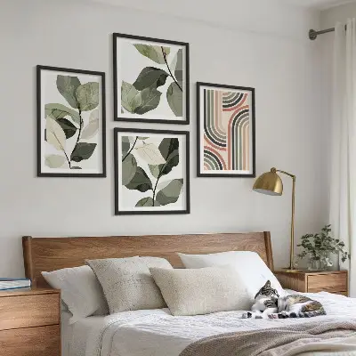 Galería de pared con motivos vegetales geométricos