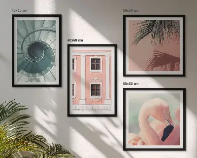 Galería de pared con patrones pastel en arquitectura