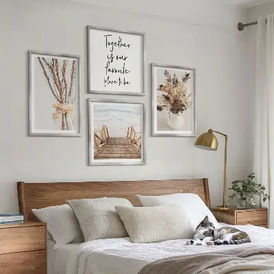 Set de 4 cuadros para salón con diseño de flores y ramas minimalistas de naturaleza