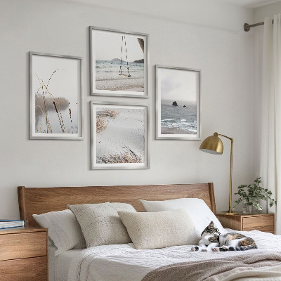 Galería de pared Vegetación junto al agua en verano.