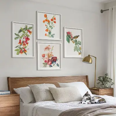 Set de 4 cuadros para salón diseño de pájaro retro con flores pintadas