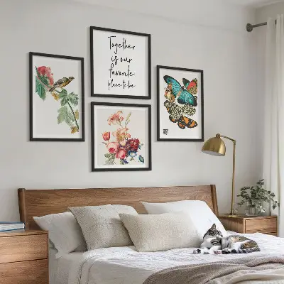 Set de 4 cuadros decorativos para salón con diseño de flores, mariposas y pájaros en tonos pastel