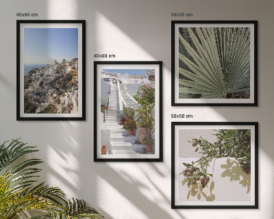 Set de cuadros modernos para salón Escaleras blancas con vistas a Santorini