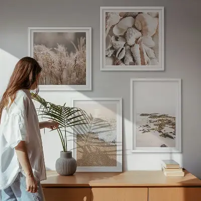 Set de 4 cuadros para salón diseño bohemio con hierba de playa, olas y piedras