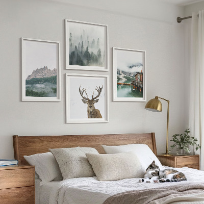 Galería de pared Montañas lago ciervo cabaña niebla