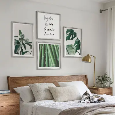 Galería de pared con hojas de planta de bambú
