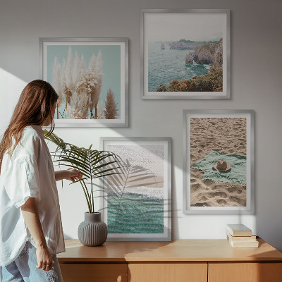 Galería de pared Sombrero de hierba con olas de playa