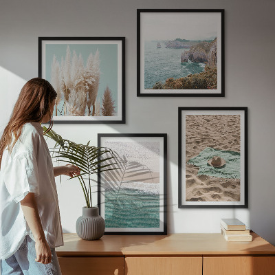 Galería de pared Sombrero de hierba con olas de playa