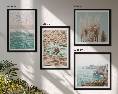 Galería de pared Sombrero de hierba con olas de playa