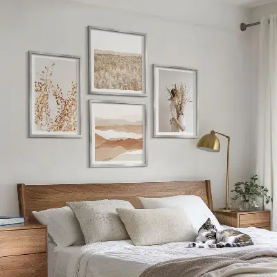 Set de cuadros modernos para salón con motivos vegetales al estilo boho