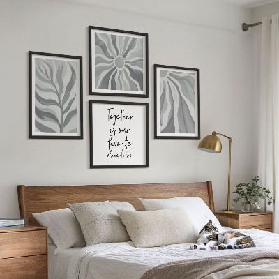 Galería de pared Ilustraciones con motivos florales en tonos pastel