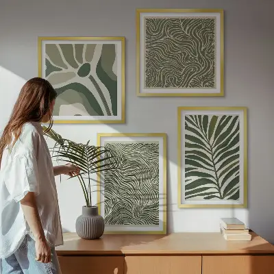 Galería de pared con patrones de hojas y formas onduladas