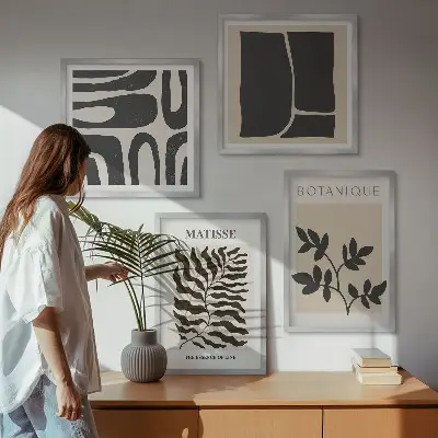 Galería de pared con pósteres minimalistas de plantas