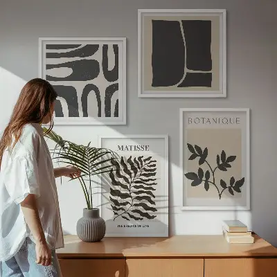 Galería de pared con pósteres minimalistas de plantas
