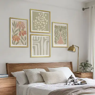 Set de cuadros modernos para salón con diseño floral de estilo boho minimalista