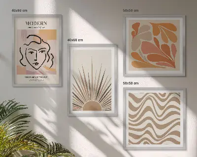 Set de 4 cuadros decorativos para salón con diseño de formas y soles estilo boho pastel