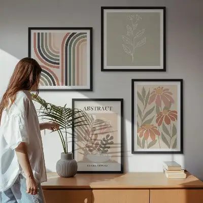 Galería de pared de plantas abstractas en tonos pastel