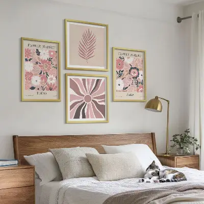 Set de 4 cuadros para salón con motivos de patrones florales, hojas y geometría