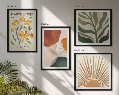 Galería de pared con motivos florales abstractos