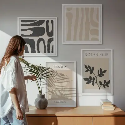 Set de cuadros modernos para salón con elegantes estampados de plantas en beige y negro