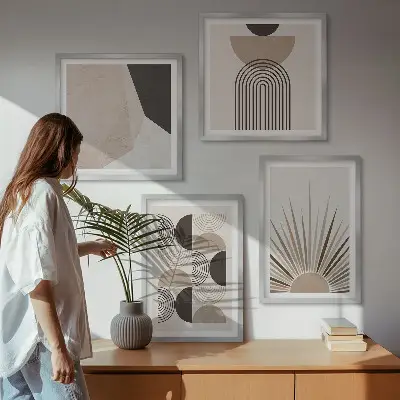 Set de 4 cuadros decorativos para salón con diseño de formas abstractas en tonos beige y marrón