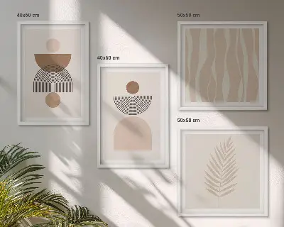 Galería de pared de formas abstractas en tonos marrón y beige