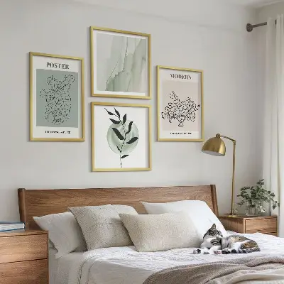 Set de 4 cuadros decorativos para salón con diseño de flores en un jarrón moderno